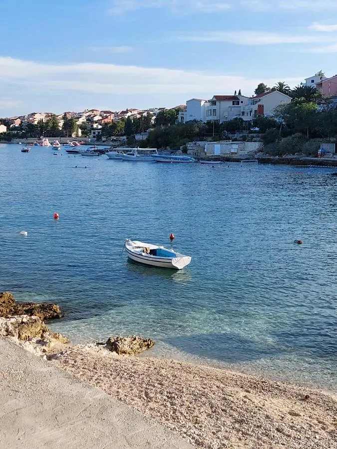 Apartmani Nikola Trogir Croatia